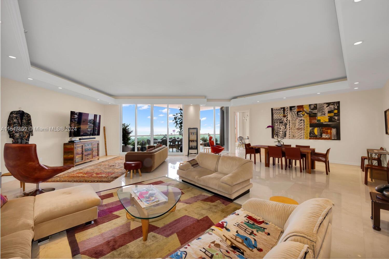 60 Edgewater Dr #PH3-C, Coral Gables FL 33133