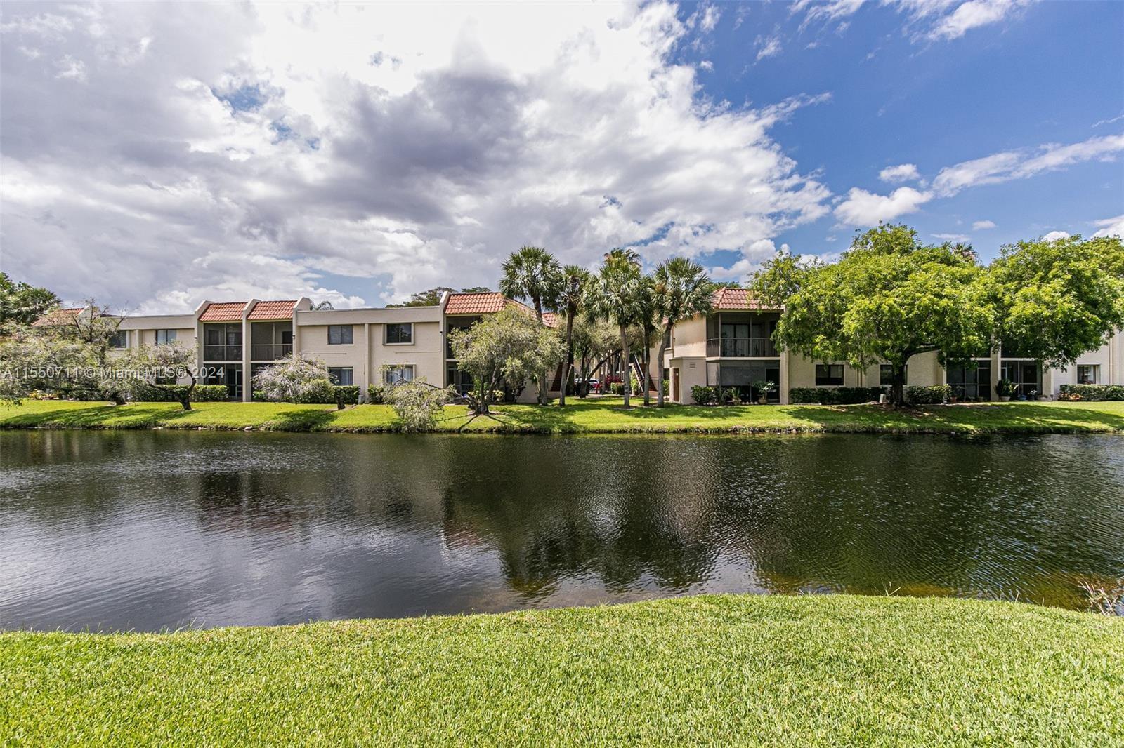 Residential, Weston, Florida image 1