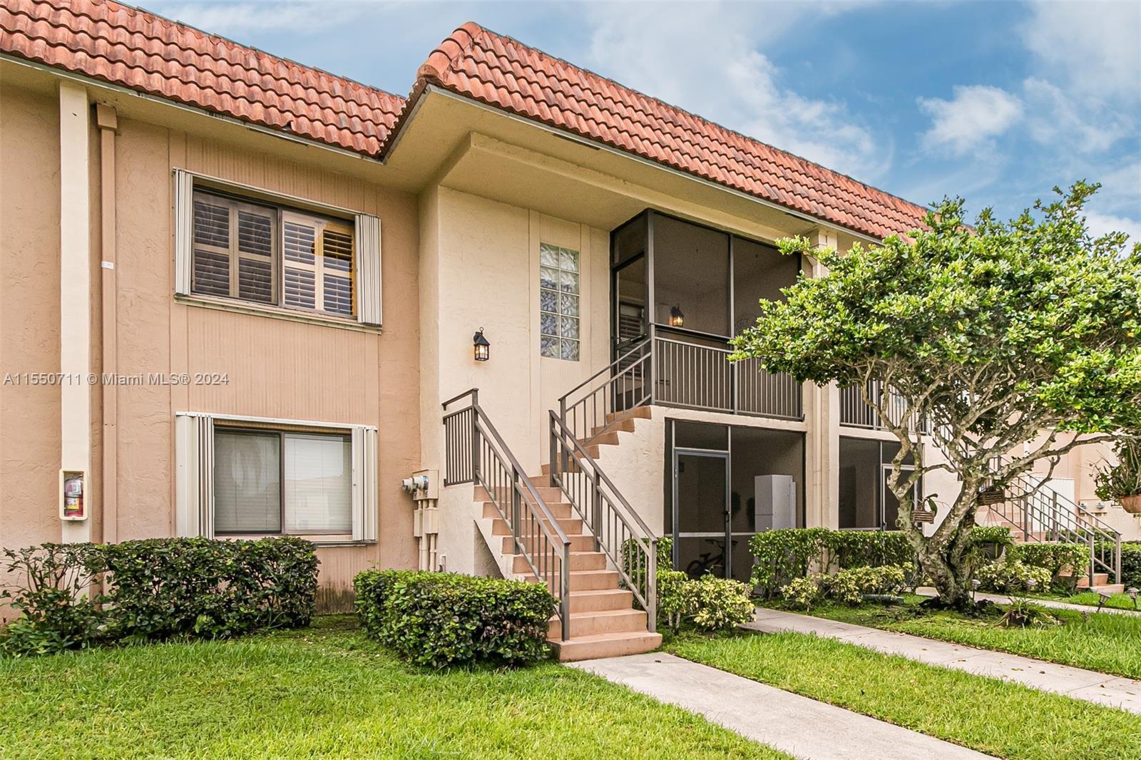 Residential, Weston, Florida image 13