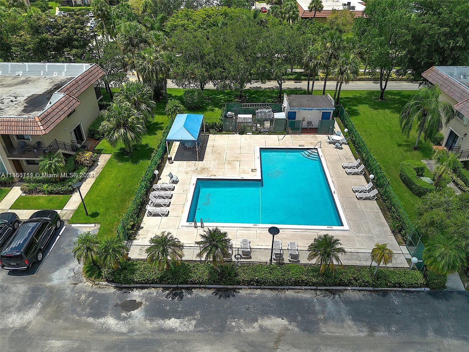 Residential, Weston, Florida image 18