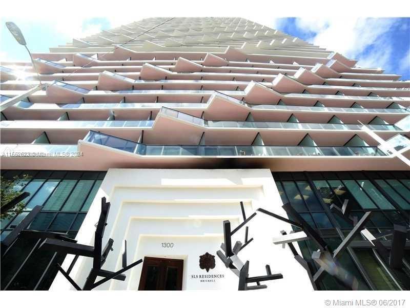 Condo for Sale in Miami, FL