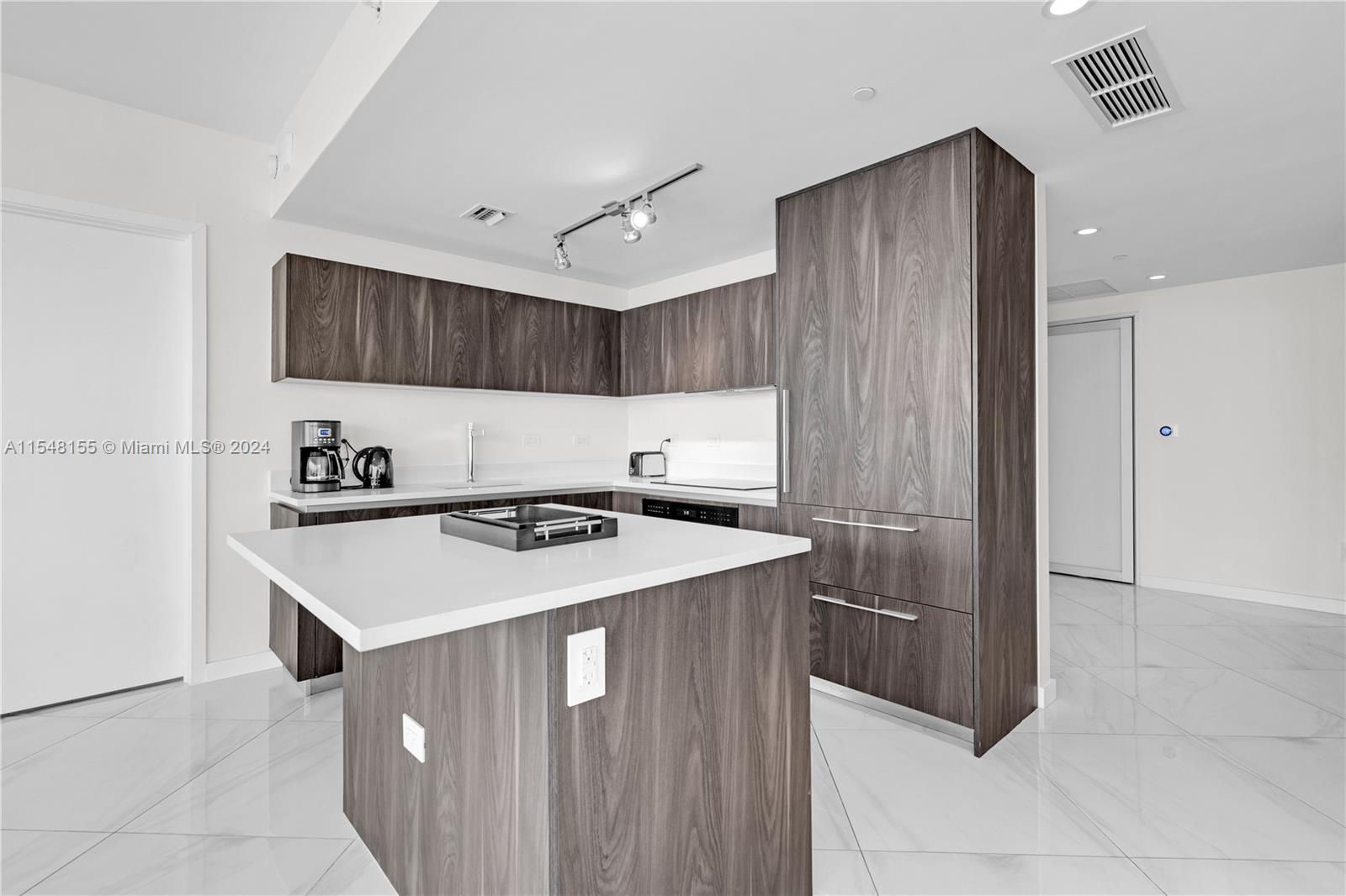 3131 NE 7th Ave #4206, Miami FL 33137
