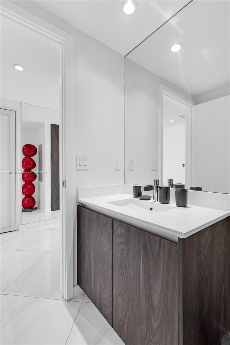 3131 NE 7th Ave #4206, Miami FL 33137
