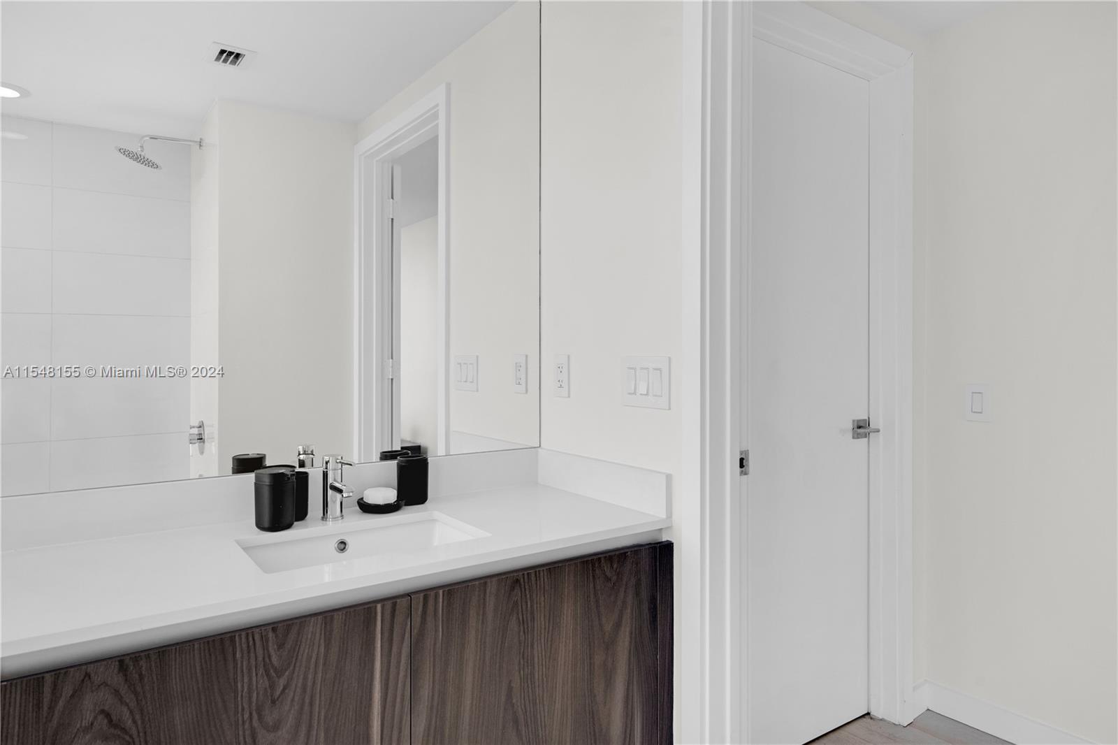 3131 NE 7th Ave #4206, Miami FL 33137