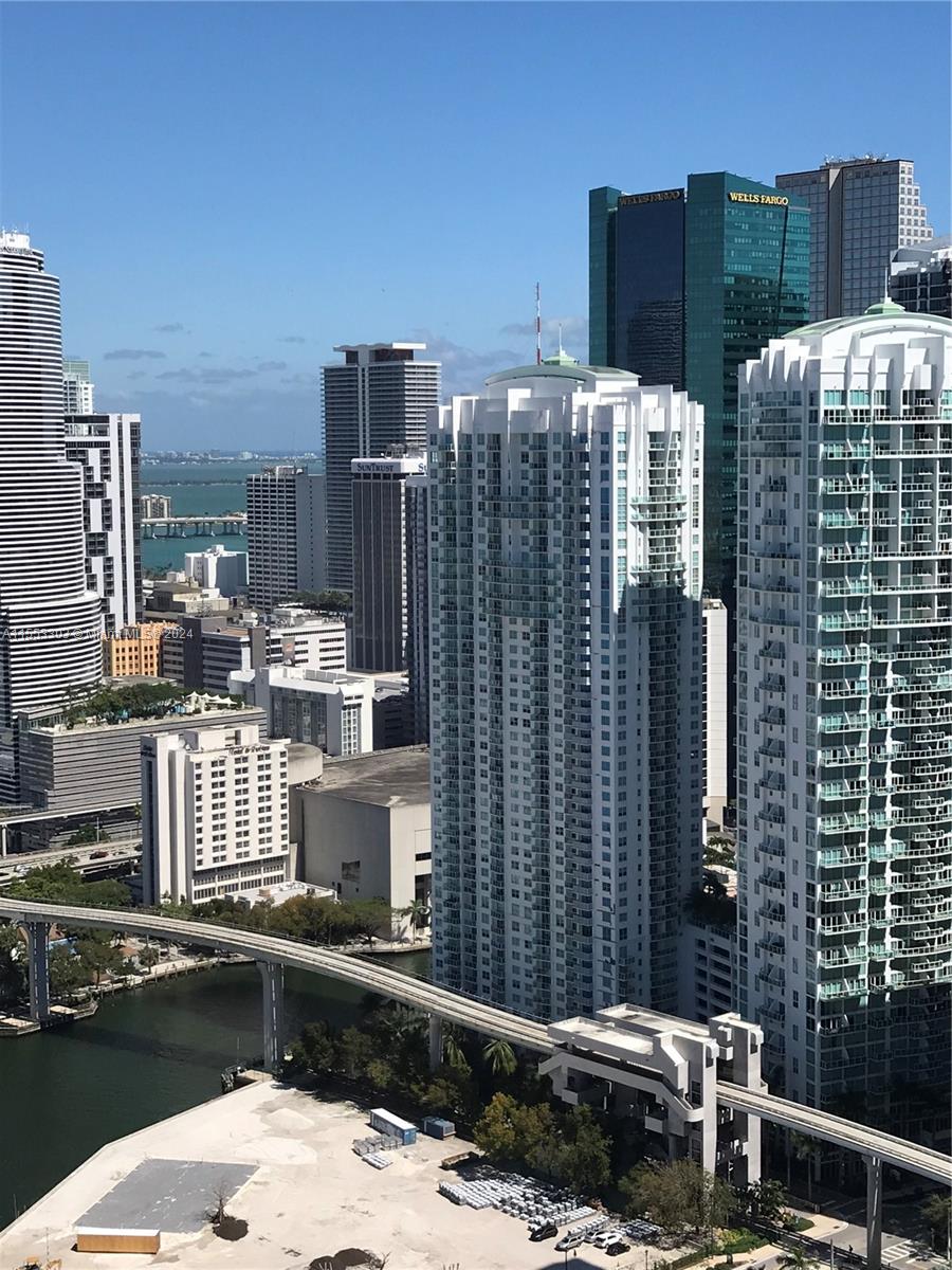 88 SW 7th St #3509, Miami FL 33130