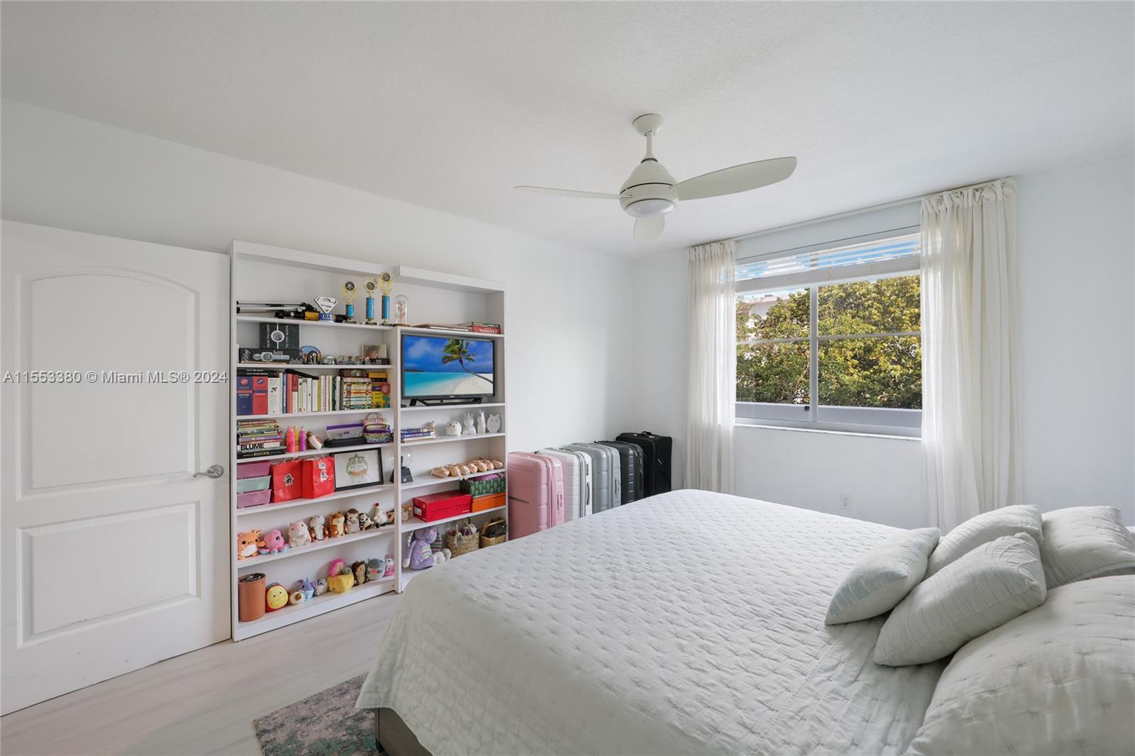110 Washington Ave #2311, Miami Beach FL 33139