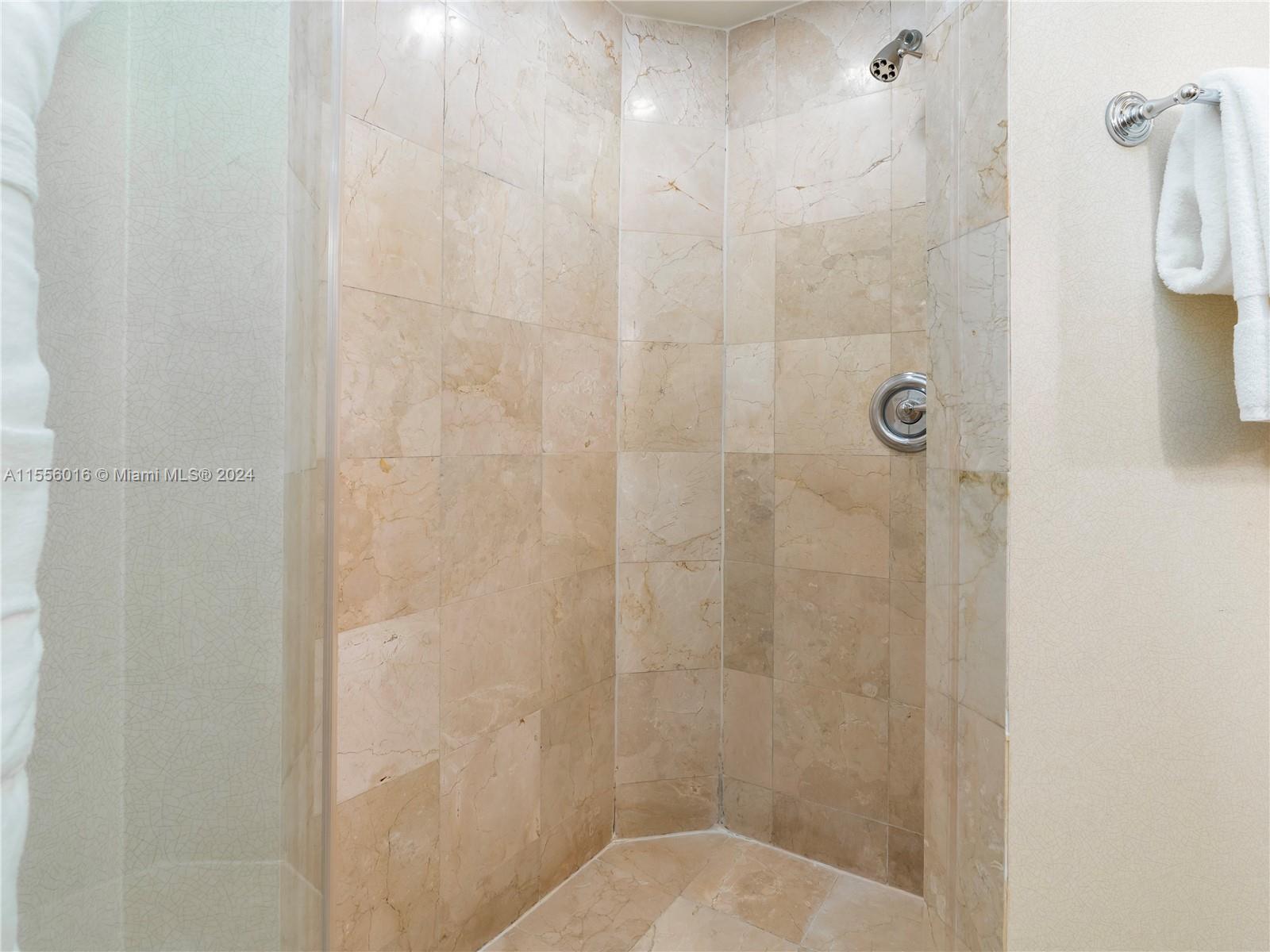 18001 Collins Ave #606, Sunny Isles Beach, Florida image 20