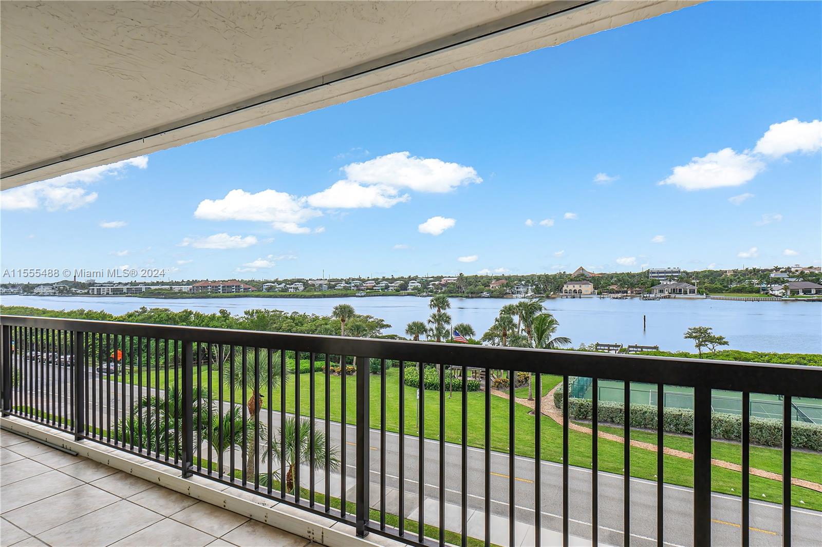 19670 Beach Rd Unit D514, Jupiter, Florida 33469