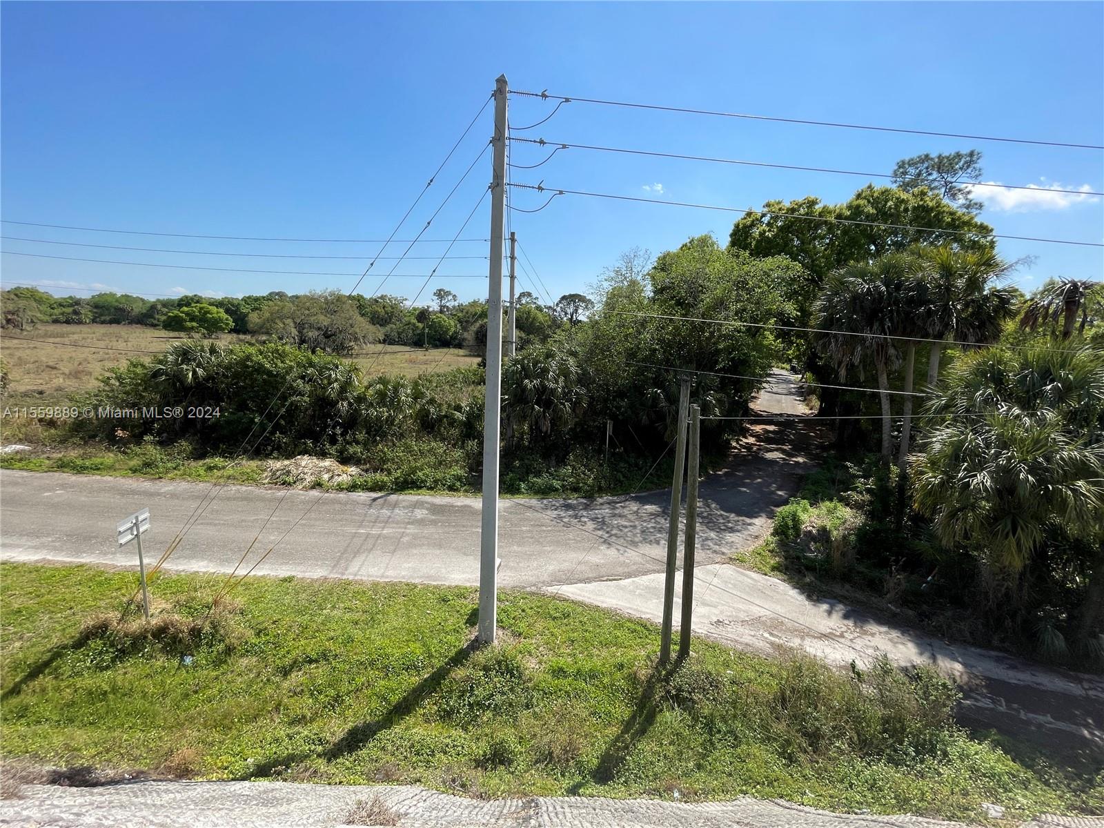 2358 E Sr 70, Okeechobee, Florida image 7