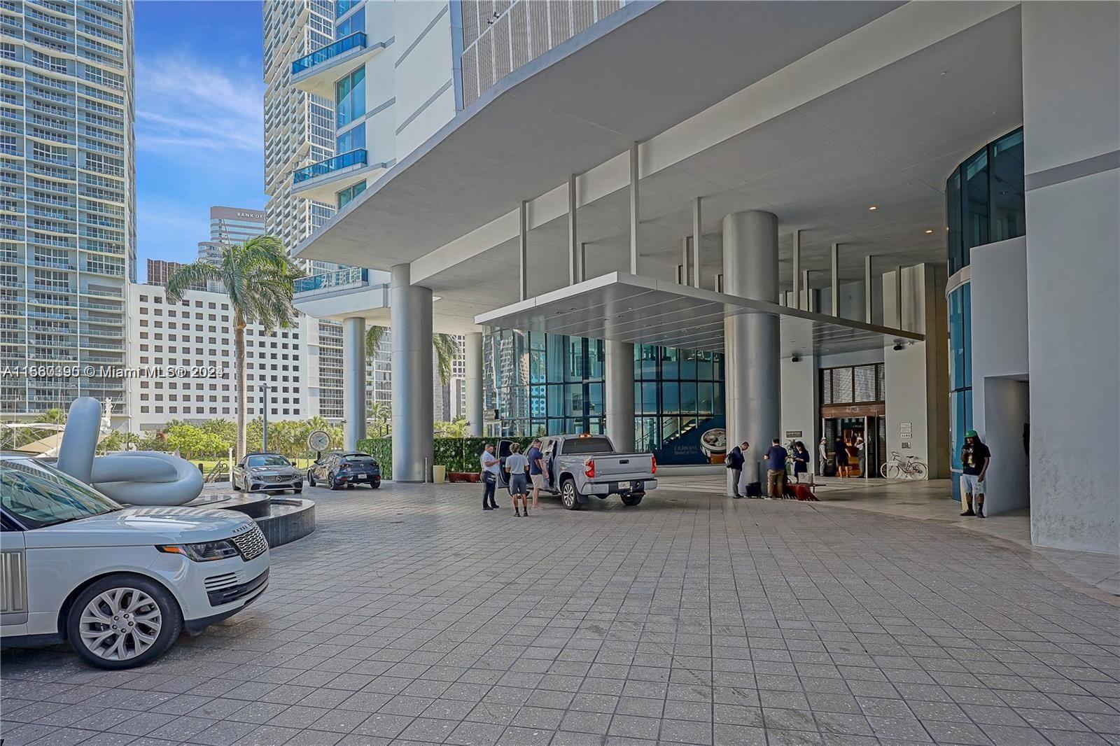 200 Biscayne Boulevard Way #4414, Miami, Florida image 3