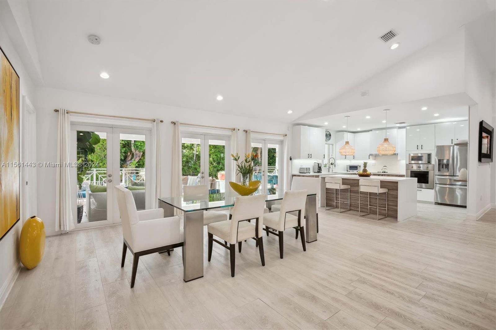 340 Woodcrest Rd Key Biscayne, FL 33149