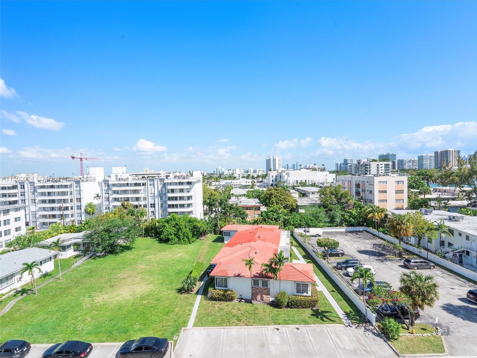 1050 93rd St #7F, Bay Harbor Islands, Florida image 33