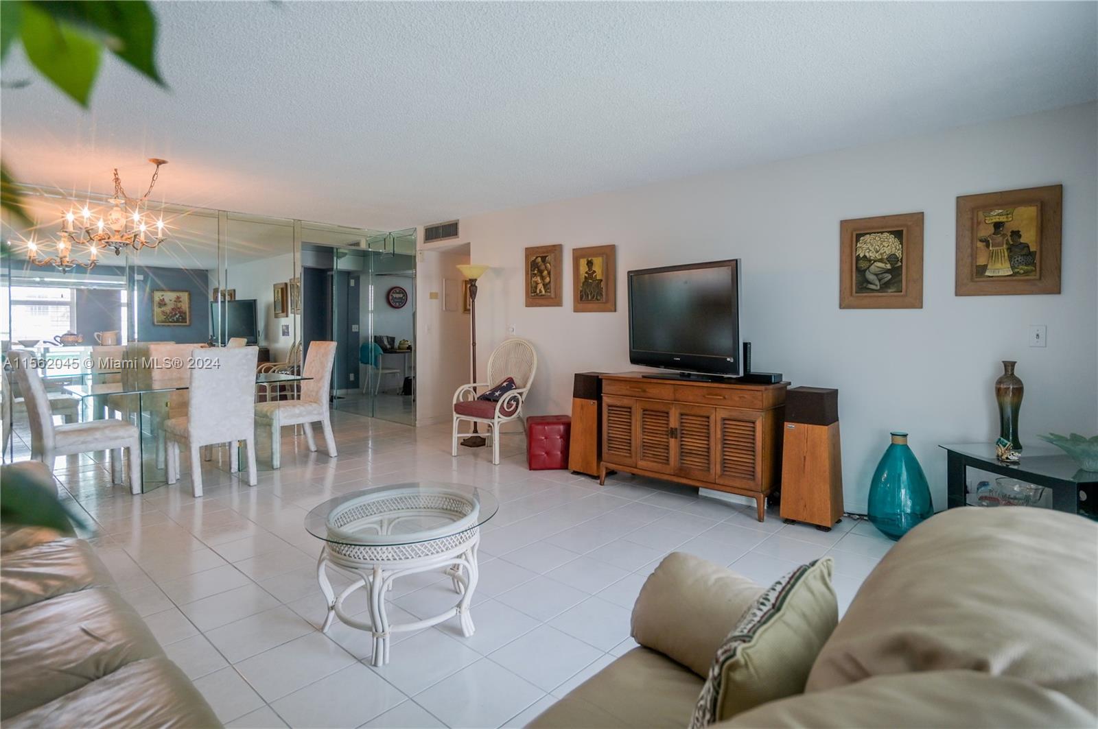 321 SE 3rd St #407, Dania Beach, Florida image 14