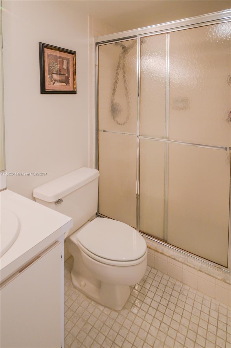 321 SE 3rd St #407, Dania Beach, Florida image 34