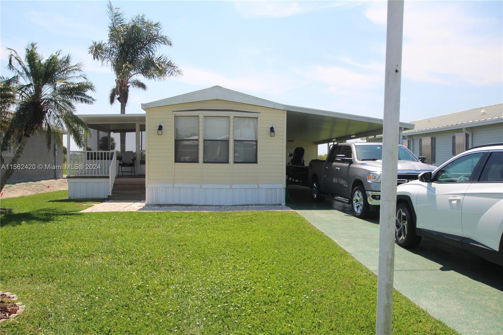 1326 SW 44th Blvd #15, Okeechobee, Florida image 1