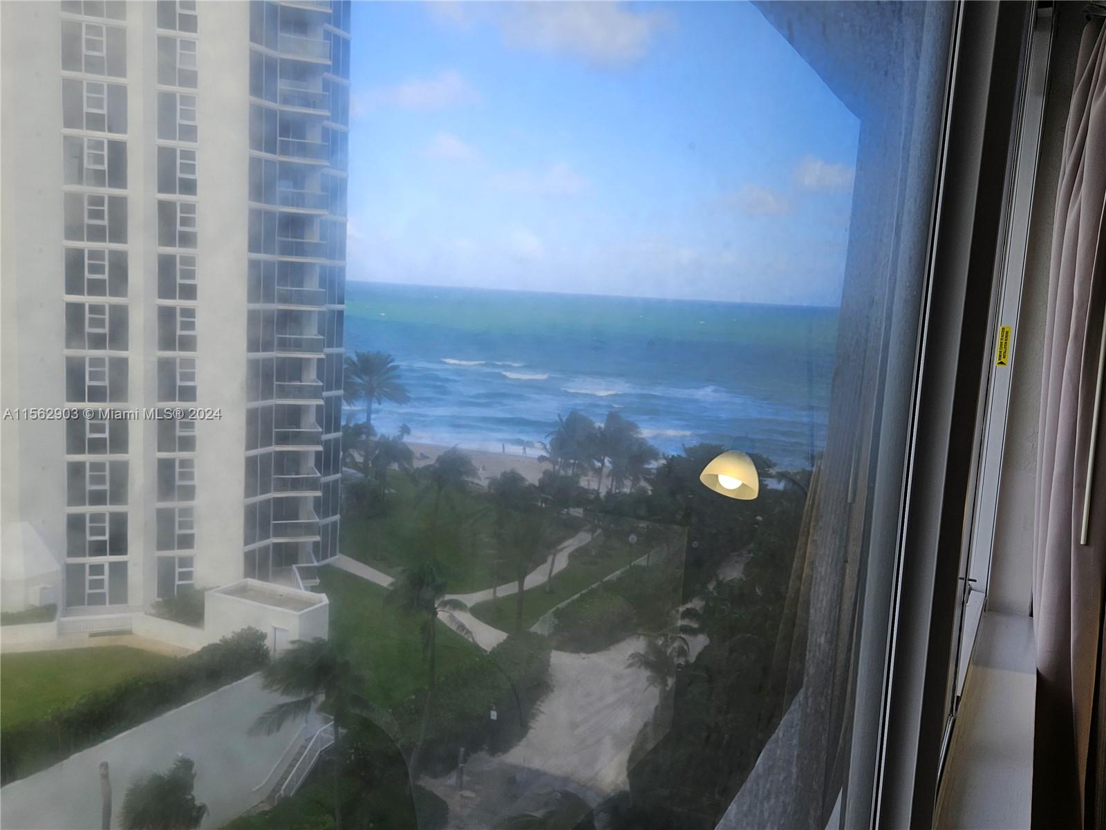 19201 Collins Ave #728, Sunny Isles Beach, Florida image 2