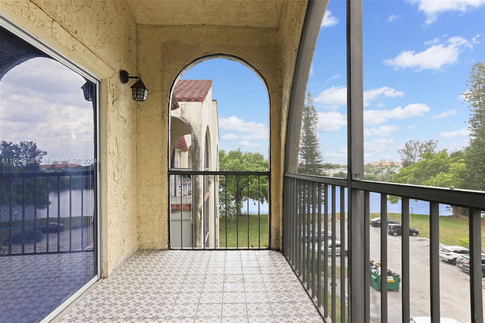 3330 Spanish Moss Ter #402, Lauderhill, Florida image 23