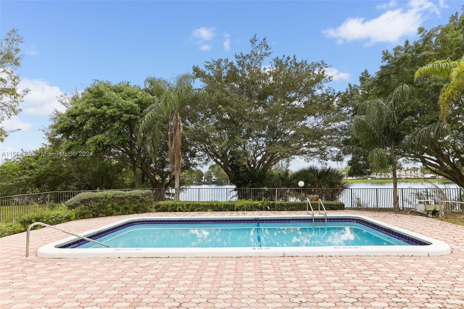 3330 Spanish Moss Ter #402, Lauderhill, Florida image 29