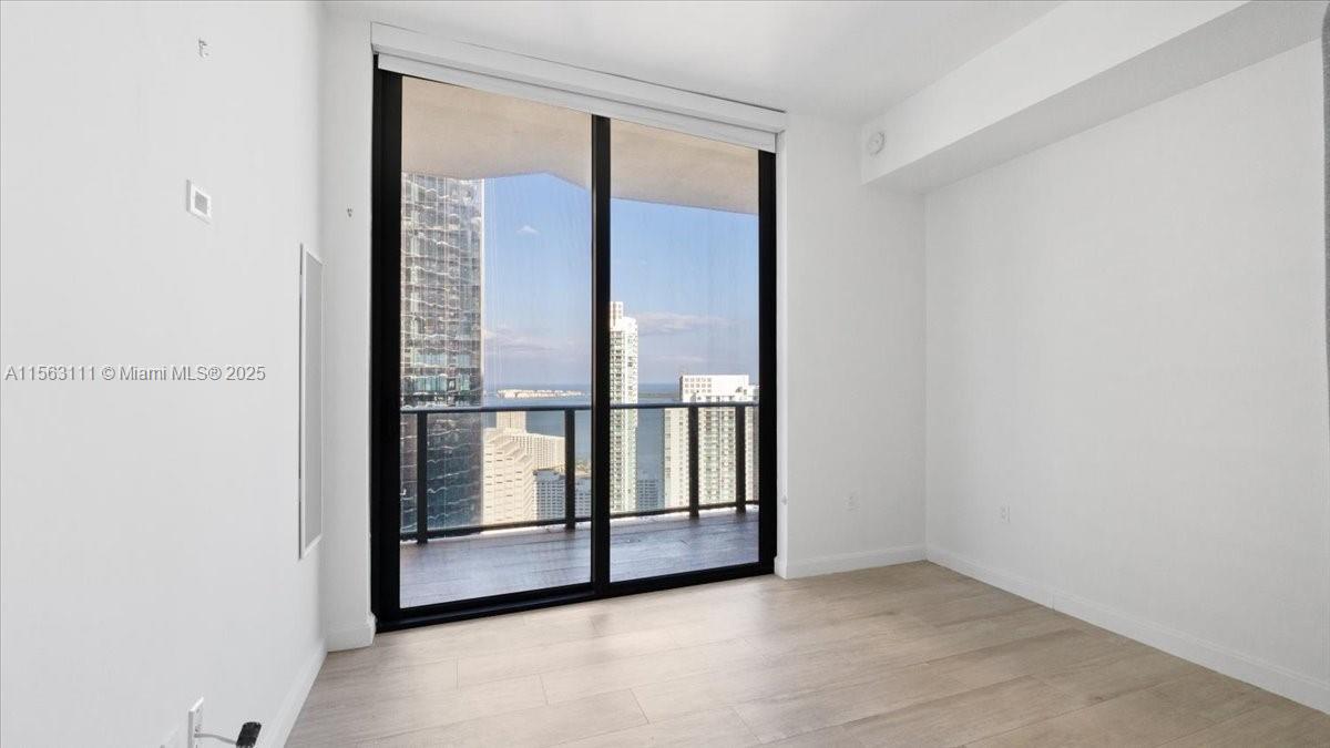 45 SW 9 St #4401, Miami FL 33130
