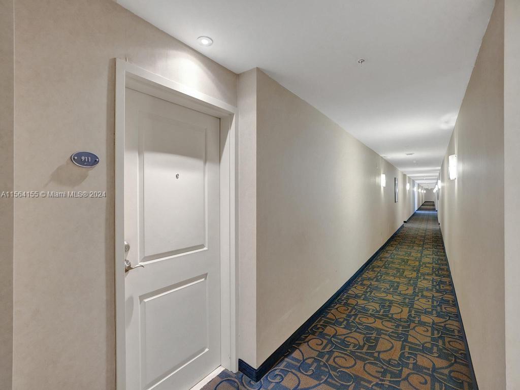 7900 Harbor Island Dr #911, North Bay Village FL 33141