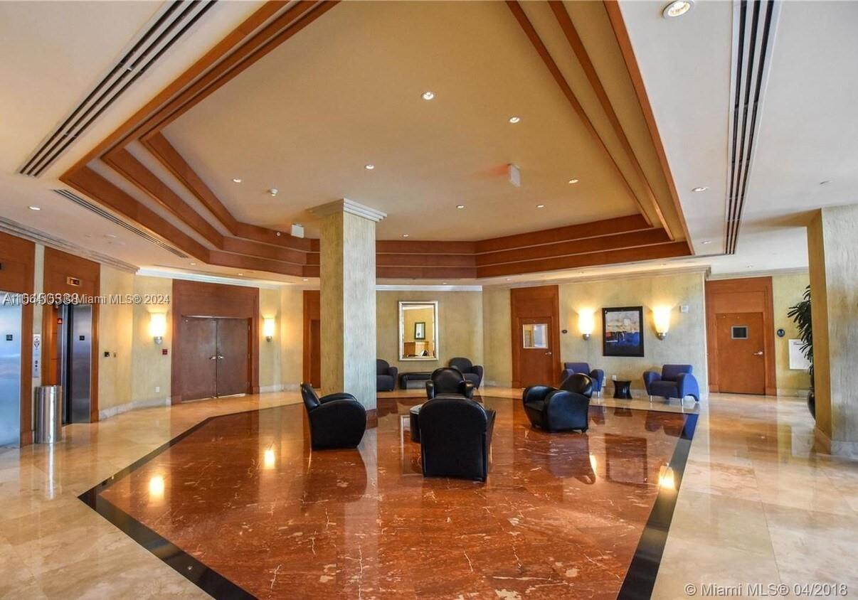 7900 Harbor Island Dr #911, North Bay Village FL 33141