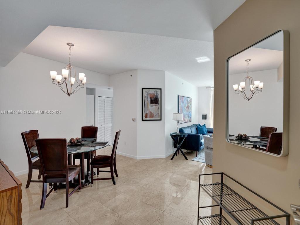 7900 Harbor Island Dr #911, North Bay Village FL 33141