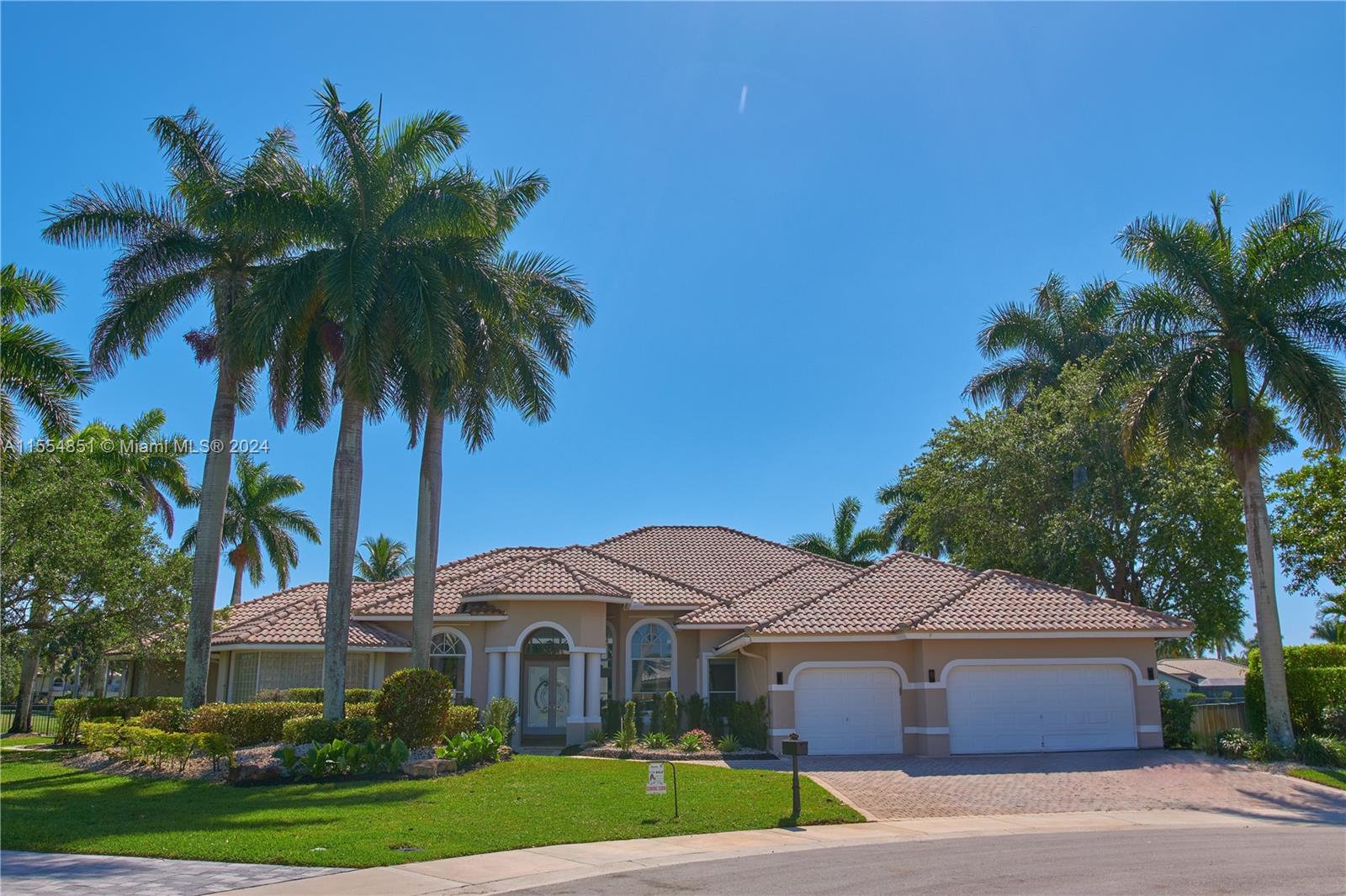 2534 Poinciana Dr, Weston, Florida image 3