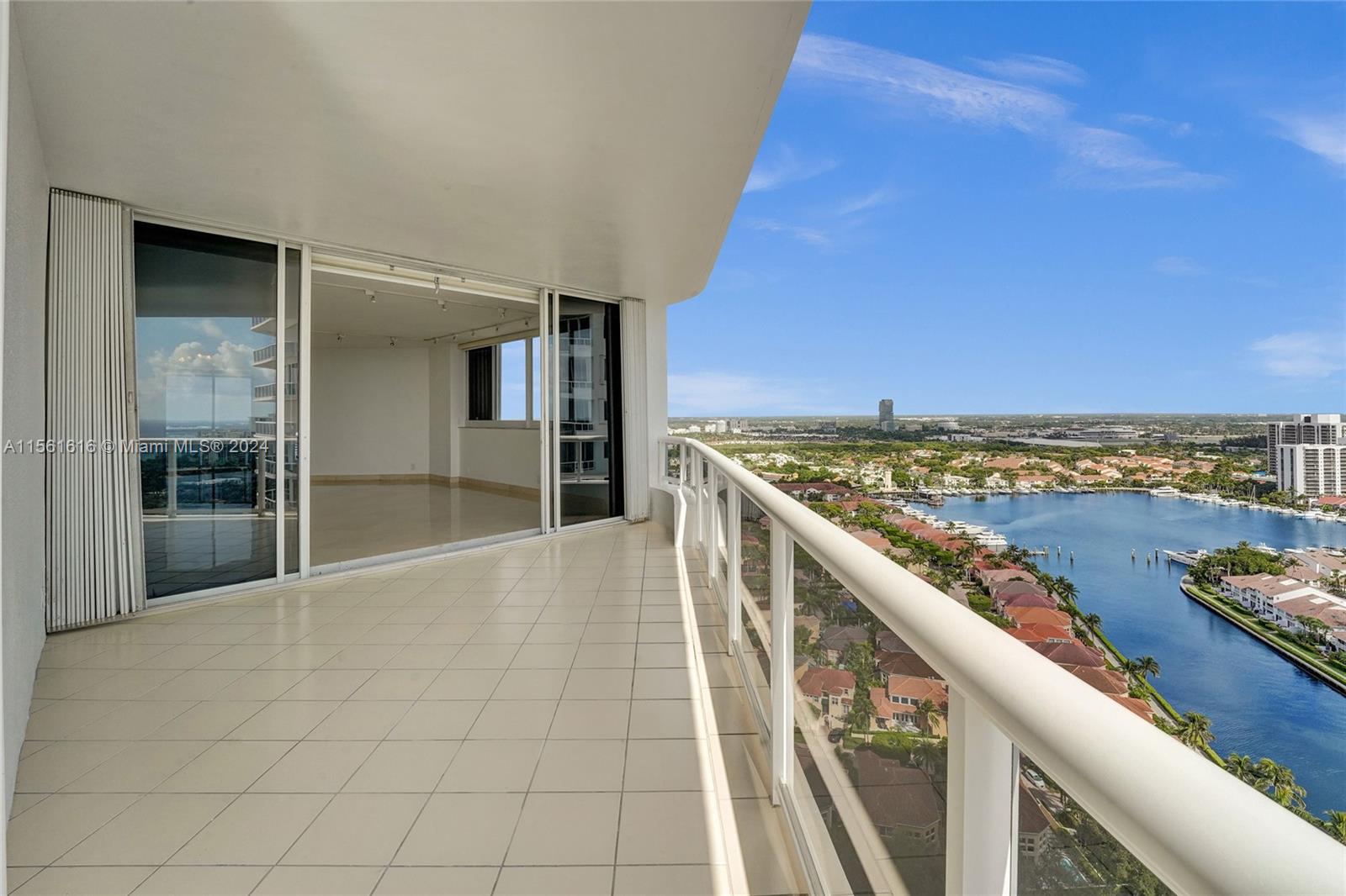 3802 NE 207th St #2404, Aventura FL 33180