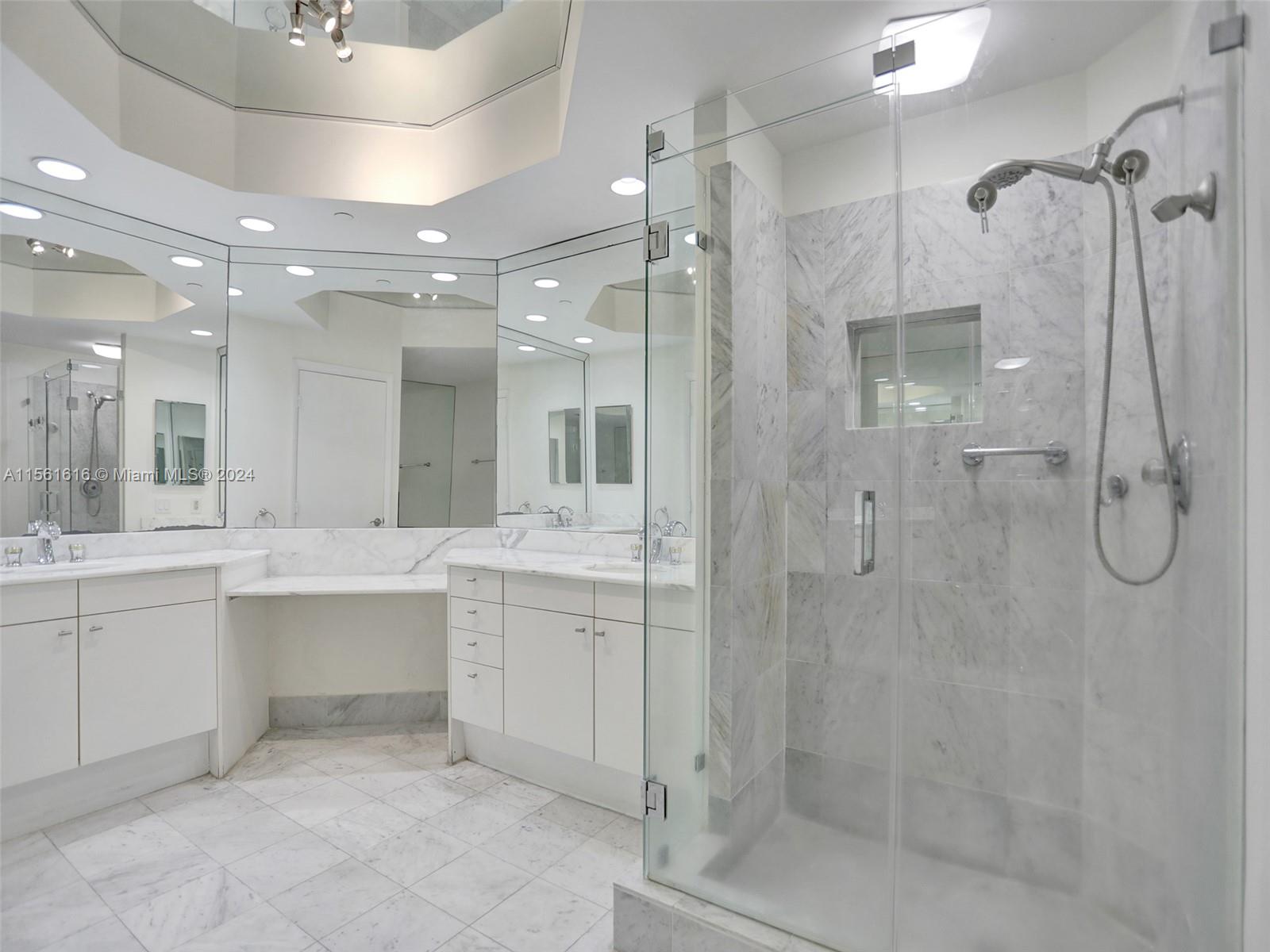 3802 NE 207th St #2404, Aventura FL 33180