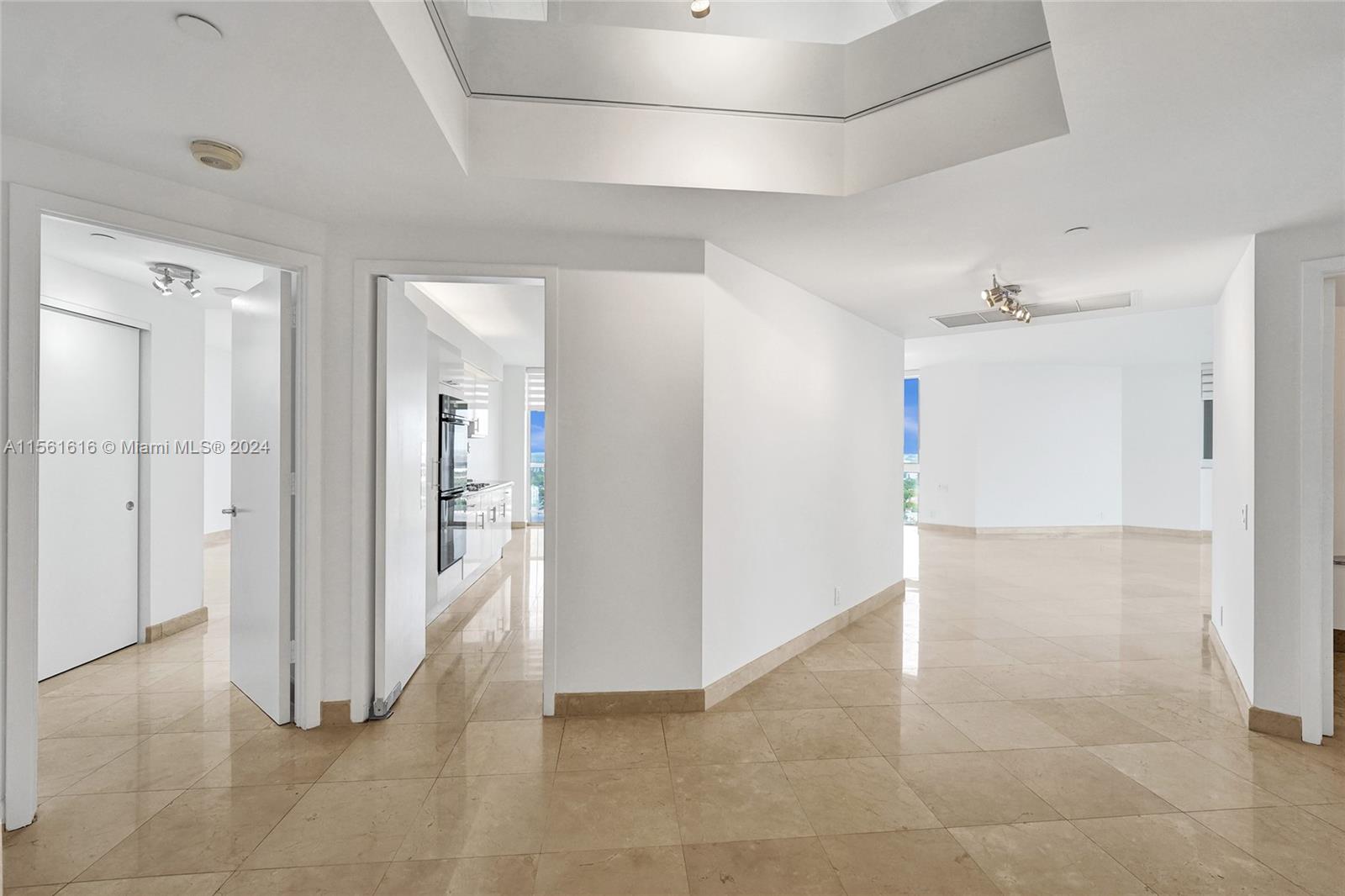 3802 NE 207th St #2404, Aventura FL 33180