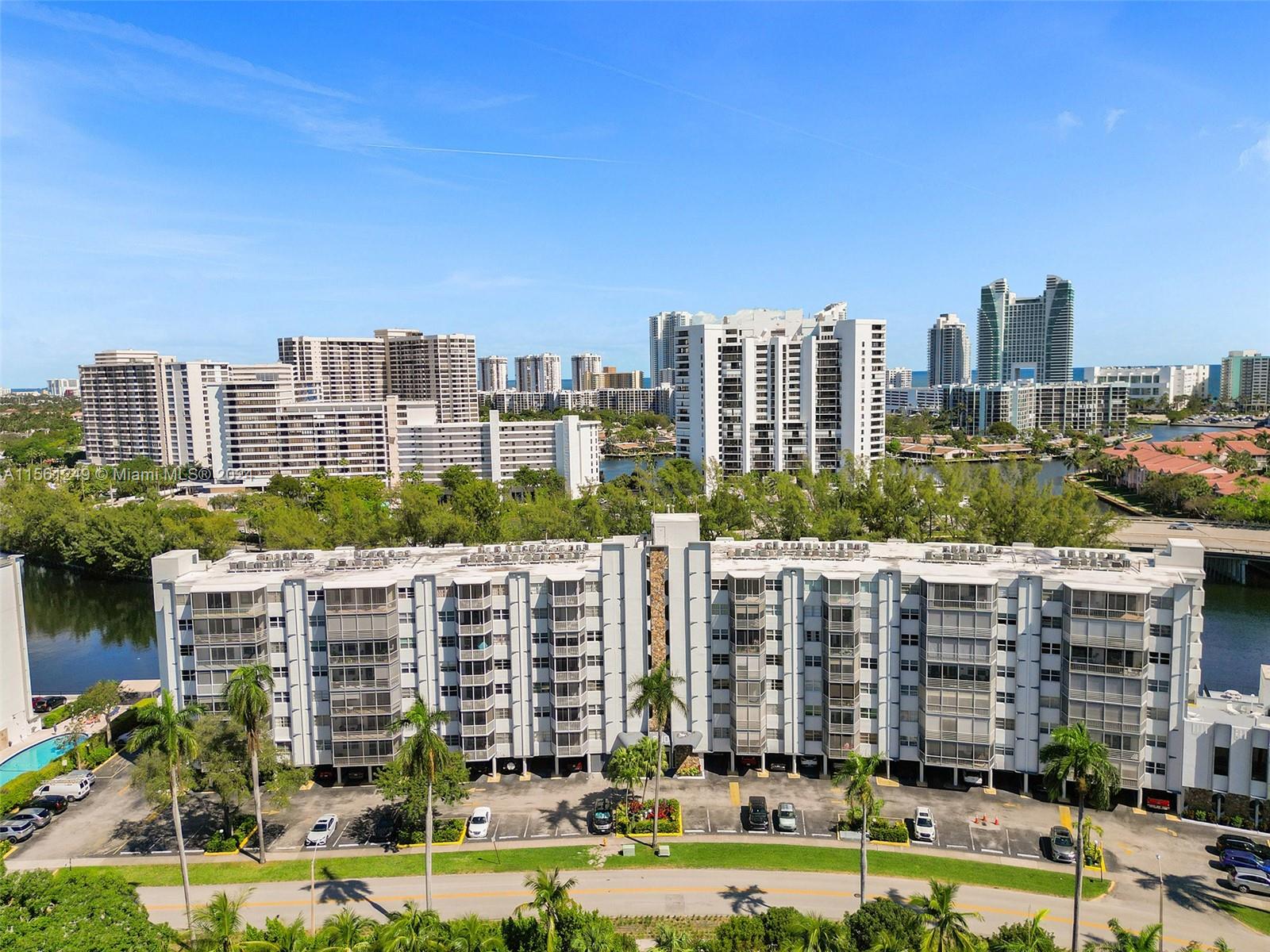 300 Diplomat Pkwy #402, Hallandale Beach, Florida image 35