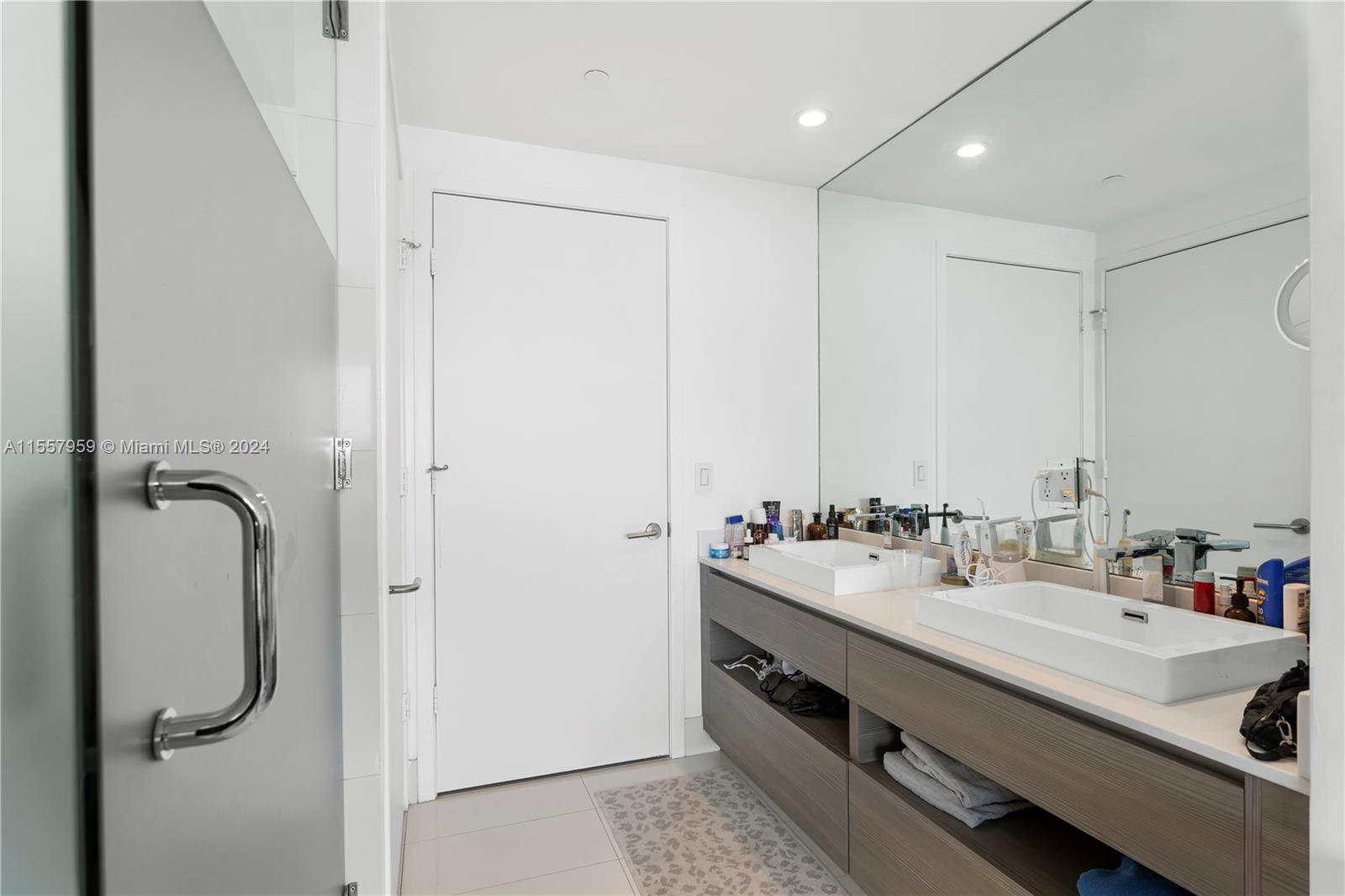 460 NE 28th St #605, Miami FL 33137