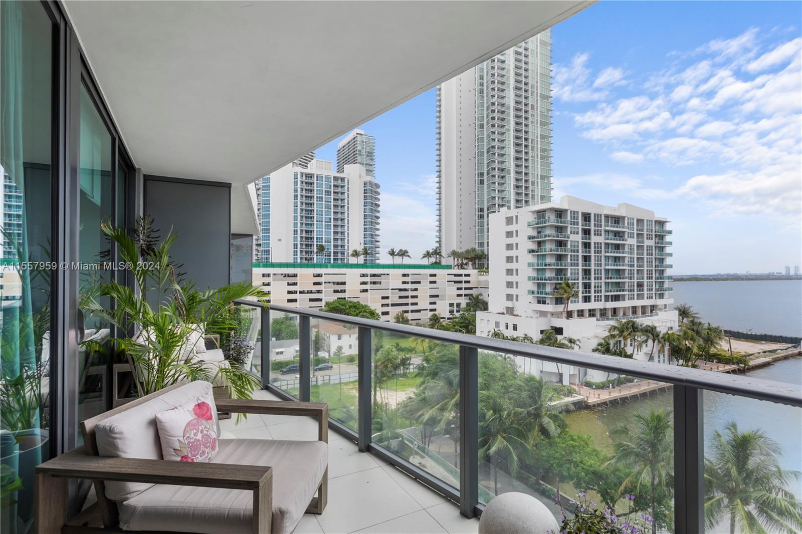 460 NE 28th St #605, Miami FL 33137