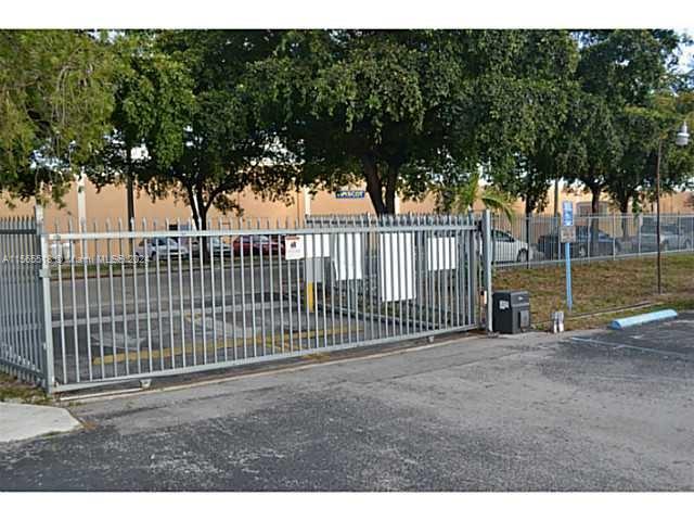 10 SW 108th Ave #E8, Sweetwater, Florida image 21