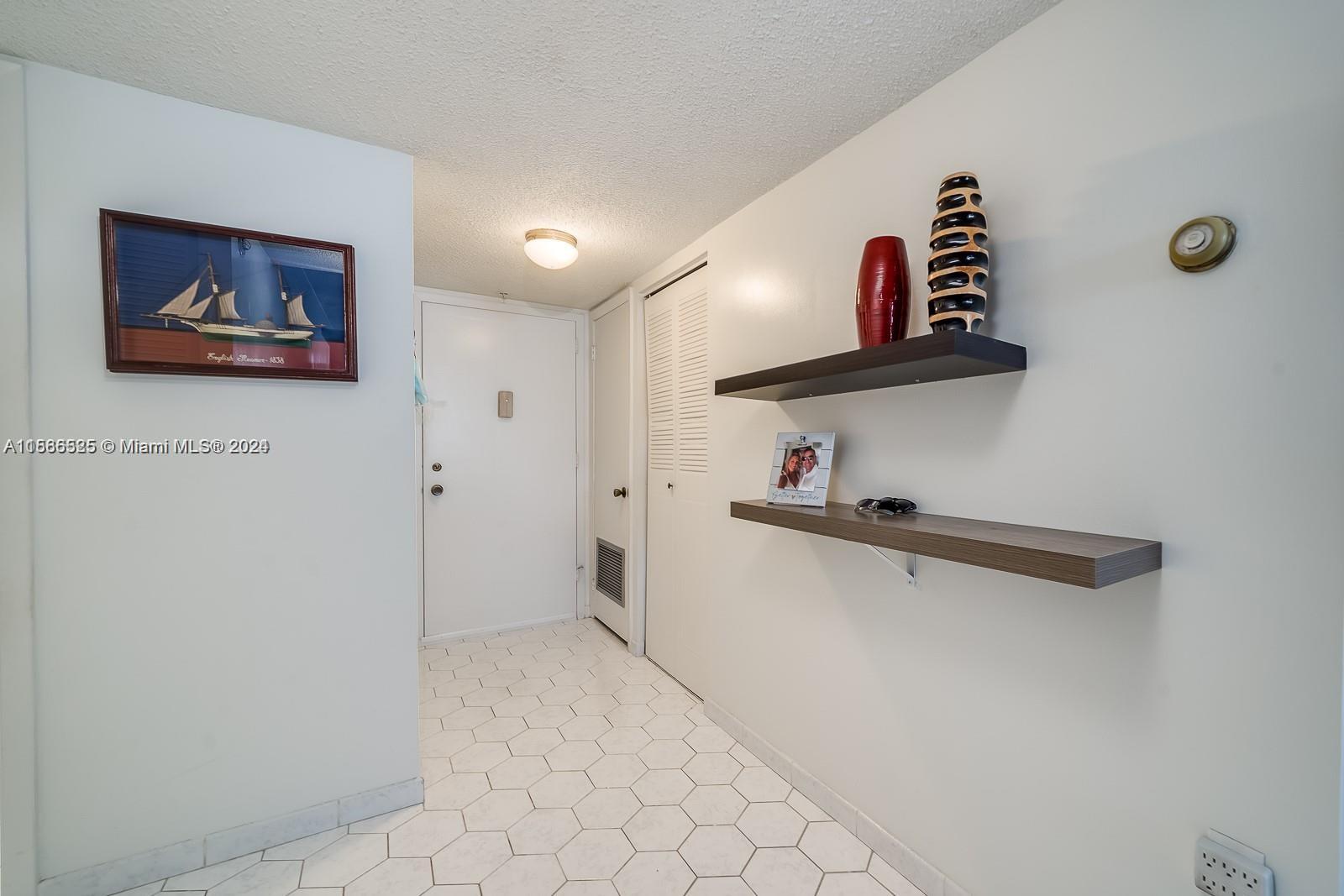 2750 NE 183rd St #1107, Aventura, Florida image 24