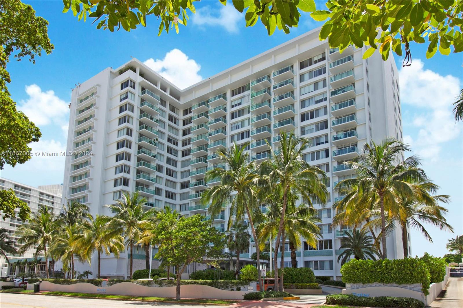 1000 West Ave #1201, Miami Beach, Florida image 1