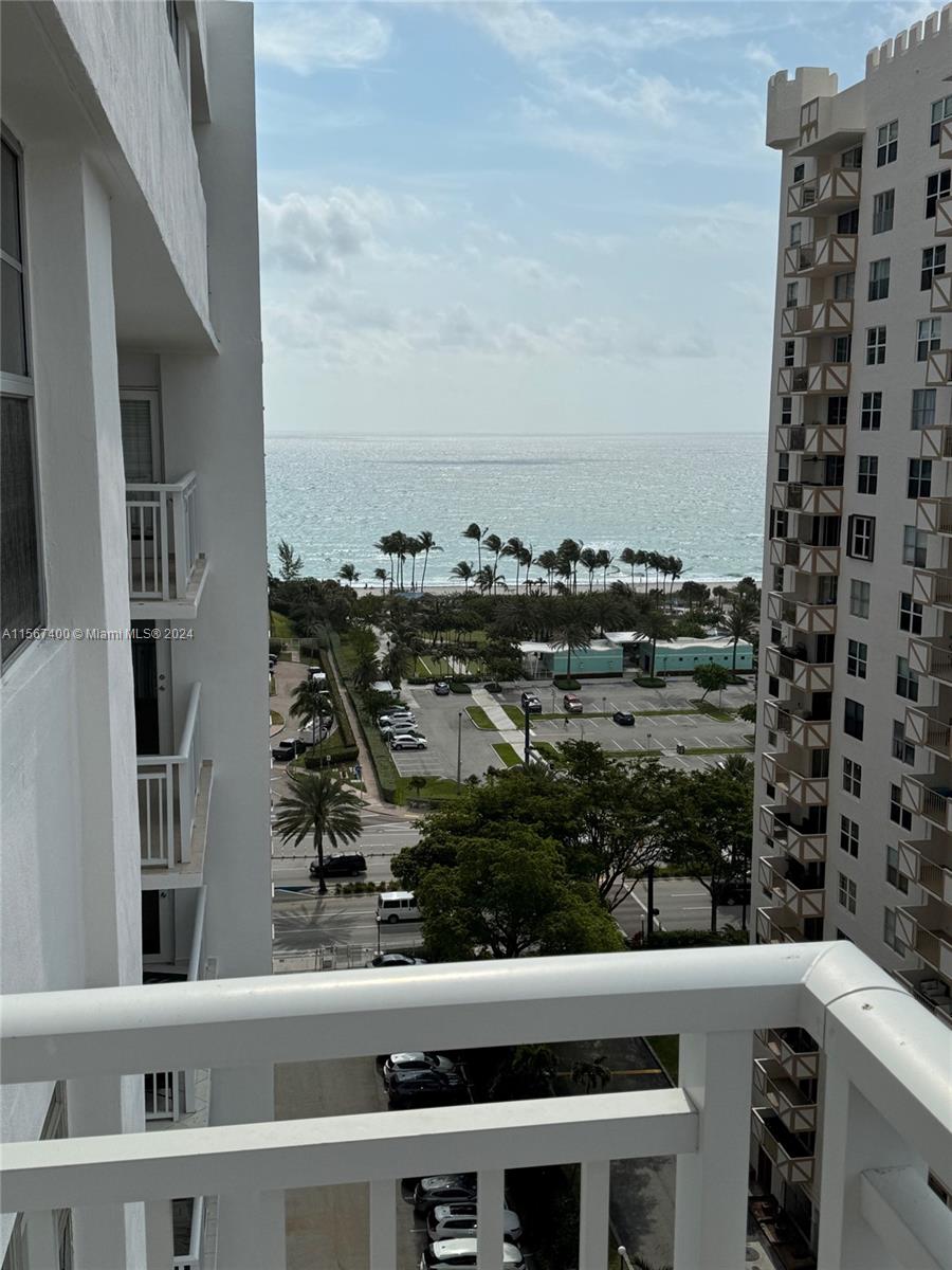 1849 S Ocean Dr #1602, Hallandale Beach, Florida image 22