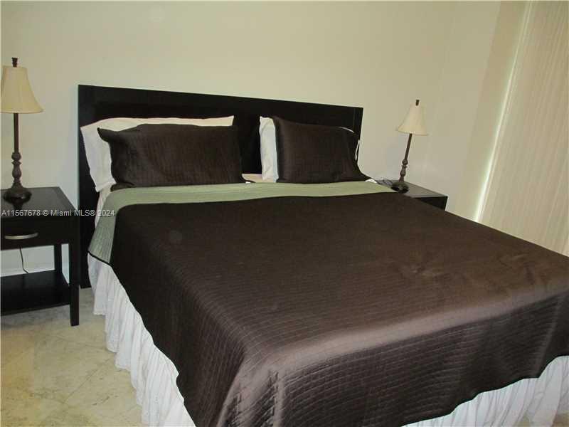 9559 COLLINS AV #S-11I, Surfside FL 33154