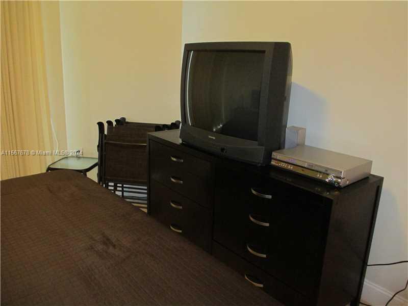 9559 COLLINS AV #S-11I, Surfside FL 33154