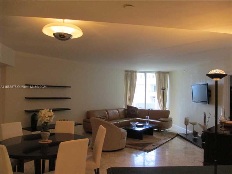 9559 COLLINS AV #S-11I, Surfside FL 33154