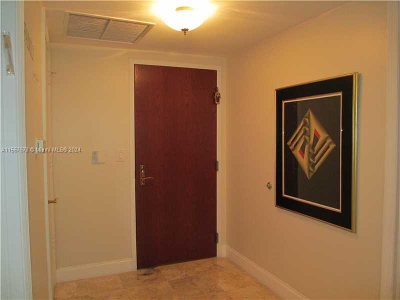 9559 COLLINS AV #S-11I, Surfside FL 33154