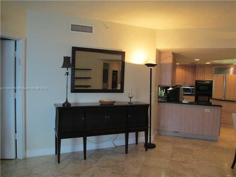 9559 COLLINS AV #S-11I, Surfside FL 33154