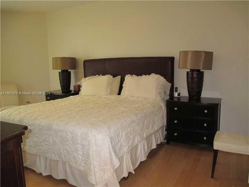 9559 COLLINS AV #S-11I, Surfside FL 33154
