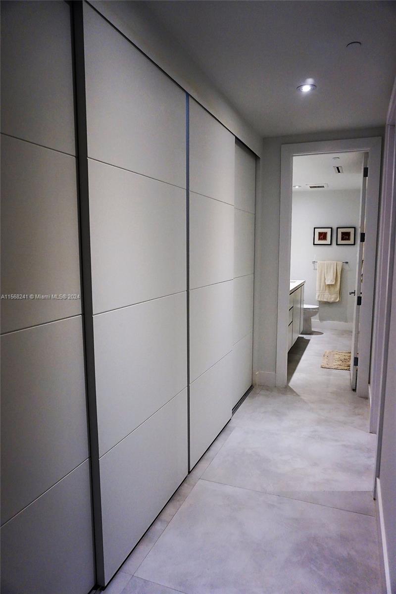 251 Crandon Blvd #1028, Key Biscayne FL 33149