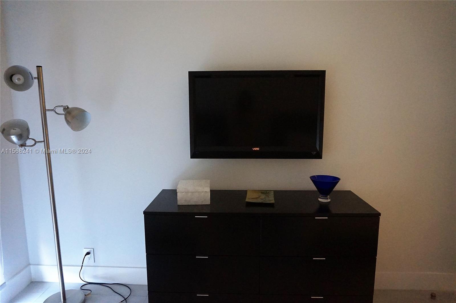 251 Crandon Blvd #1028, Key Biscayne FL 33149
