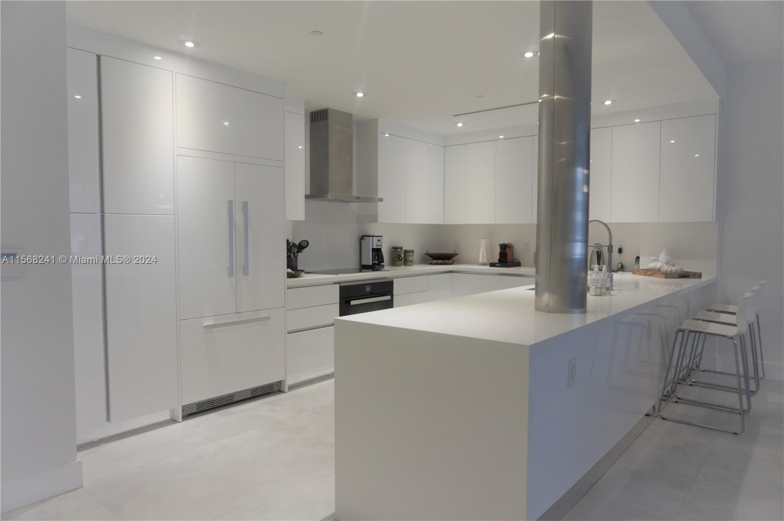 251 Crandon Blvd #1028, Key Biscayne FL 33149