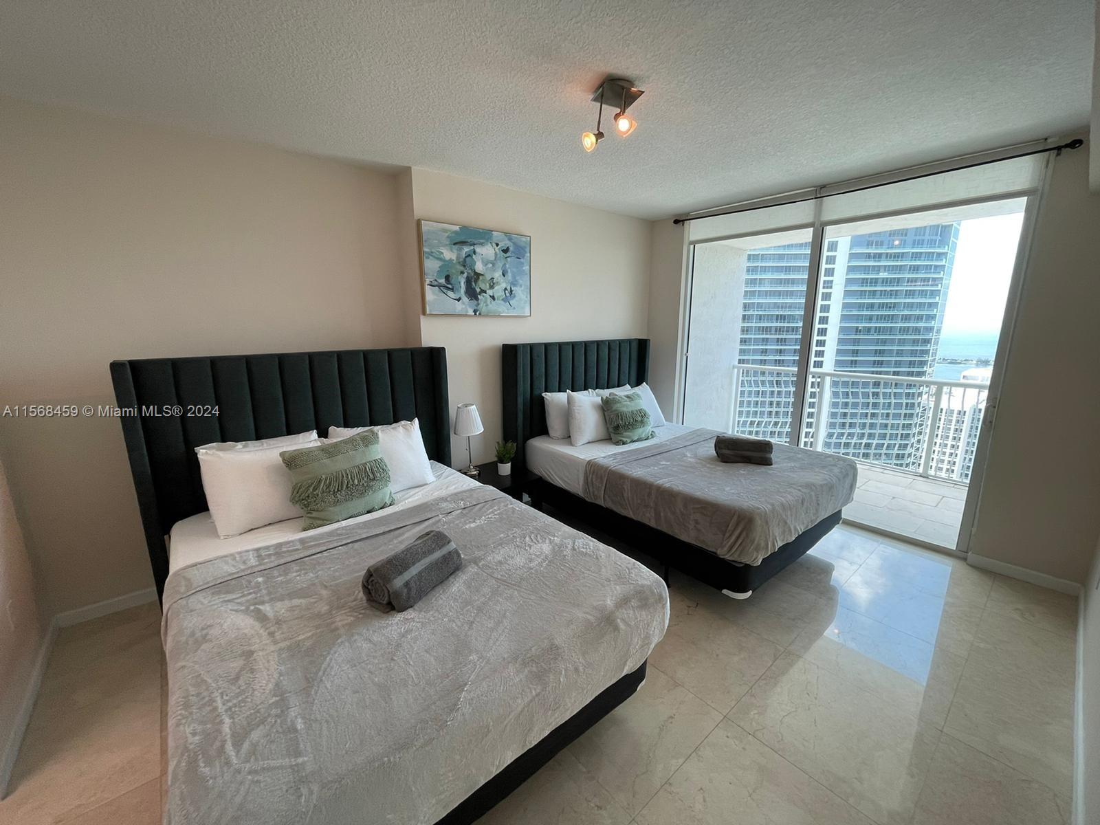 1200 Brickell Bay Dr #4217, Miami, Florida image 15