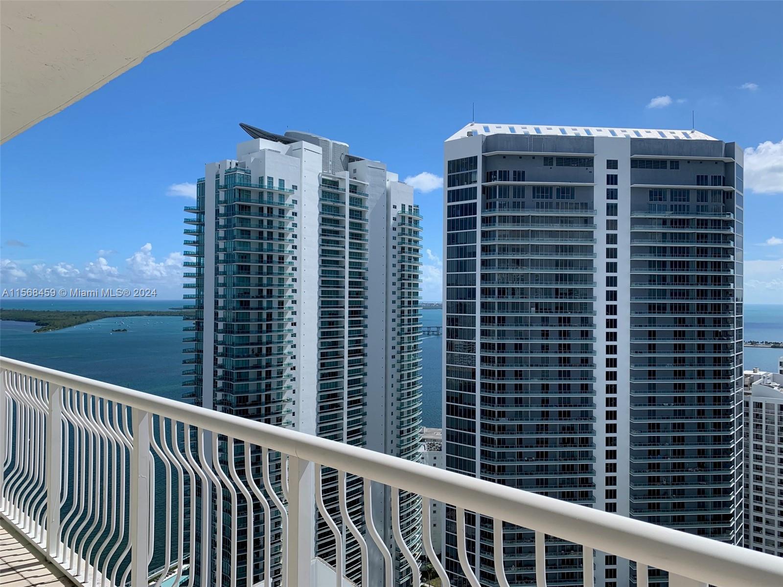 1200 Brickell Bay Dr #4217, Miami, Florida image 4