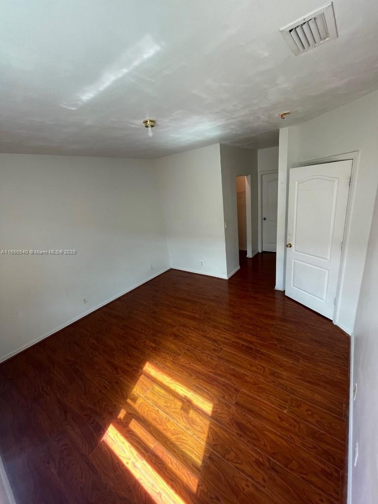870 NE 212th Ter #3, Miami, Florida image 14