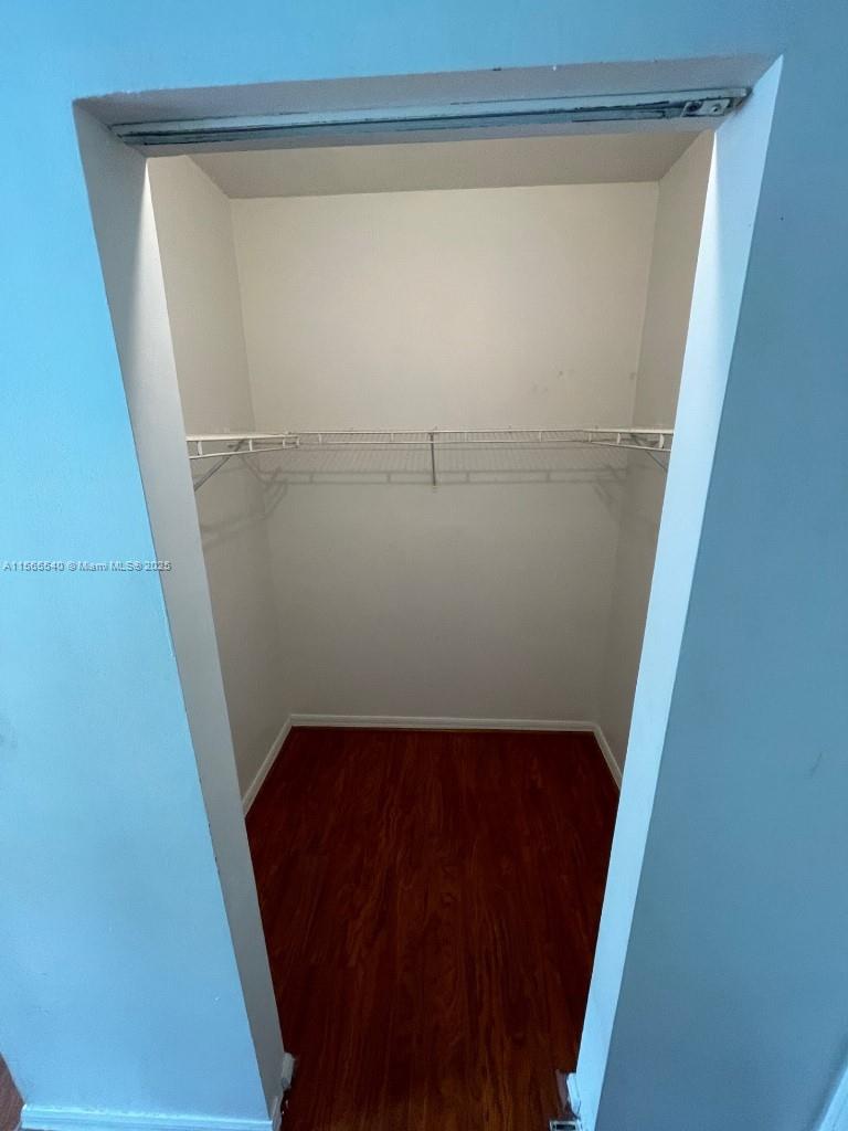 870 NE 212th Ter #3, Miami, Florida image 15